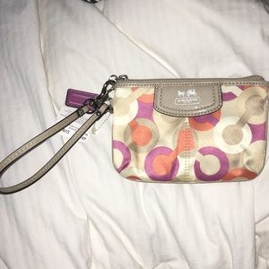 Coach wristlet clutch purse